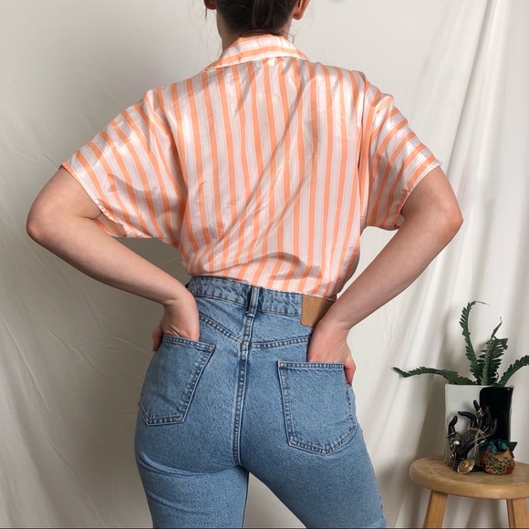 Striped 70s silk button-down short sleeve blouse - Picture 3 of 4